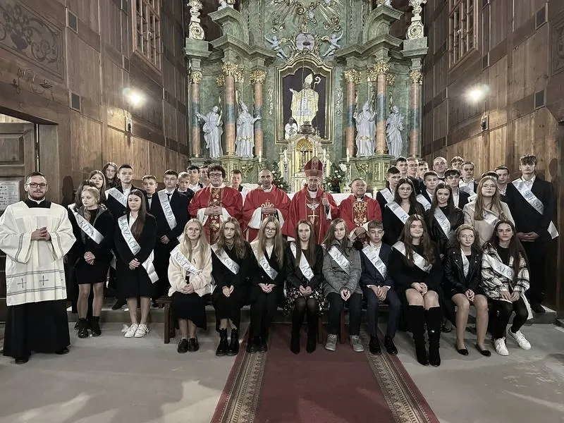 Co to jest bierzmowanie zapytaj — proste i jasne wyjaśnienie