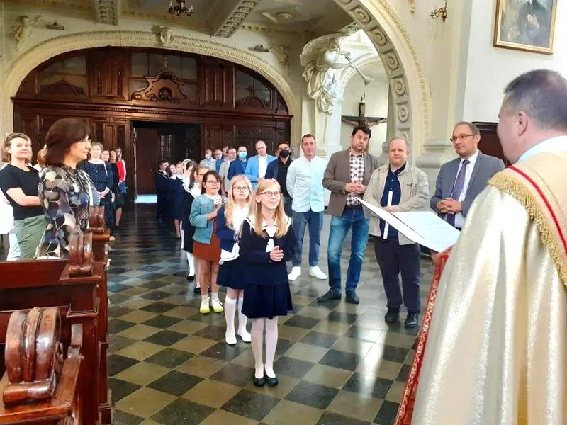Jak skutecznie przygotować dziecko do wyjątkowej chwili pierwszej spowiedzi?