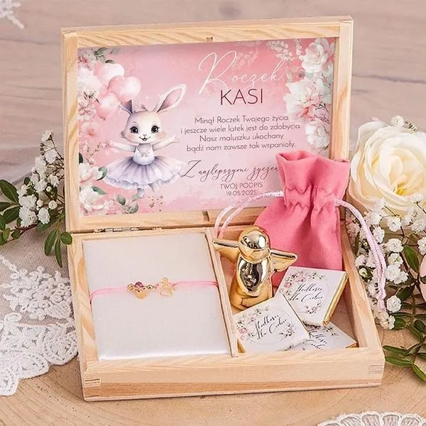 Najlepsze pomysły na to, co kupić małej dziewczynce na święta