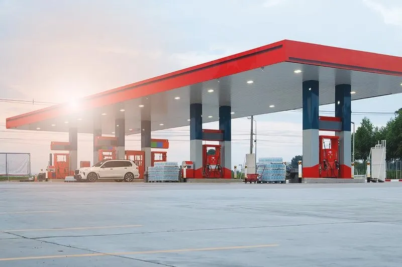 Stacje benzynowe w święta: które są otwarte i kiedy