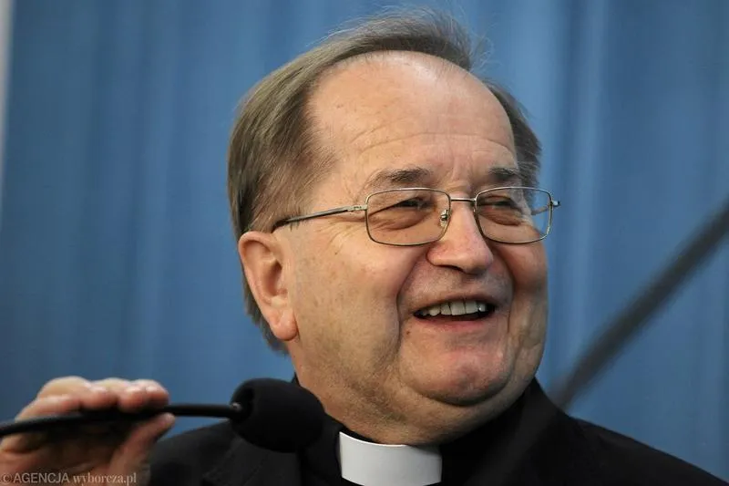 Zagadkowa postać ojca Rydzyka – czym tak naprawdę jest jego rola księdza?