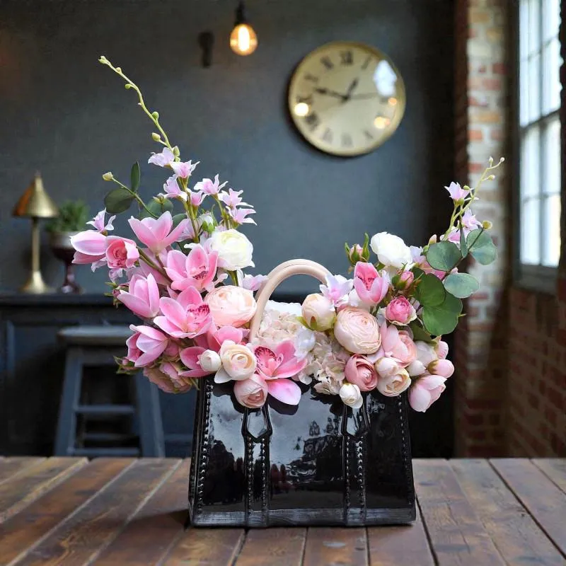 Dekoracja kwiatami w kościele