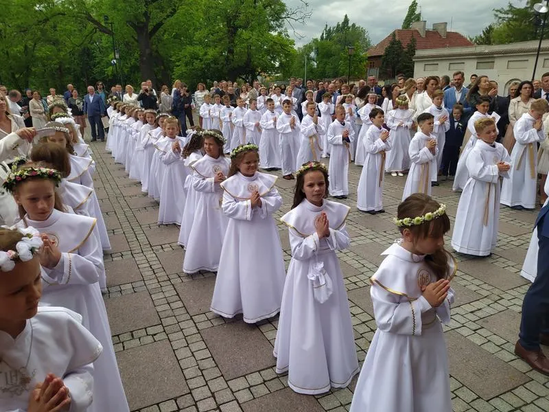 Jak wręczyć pieniądze na komunię